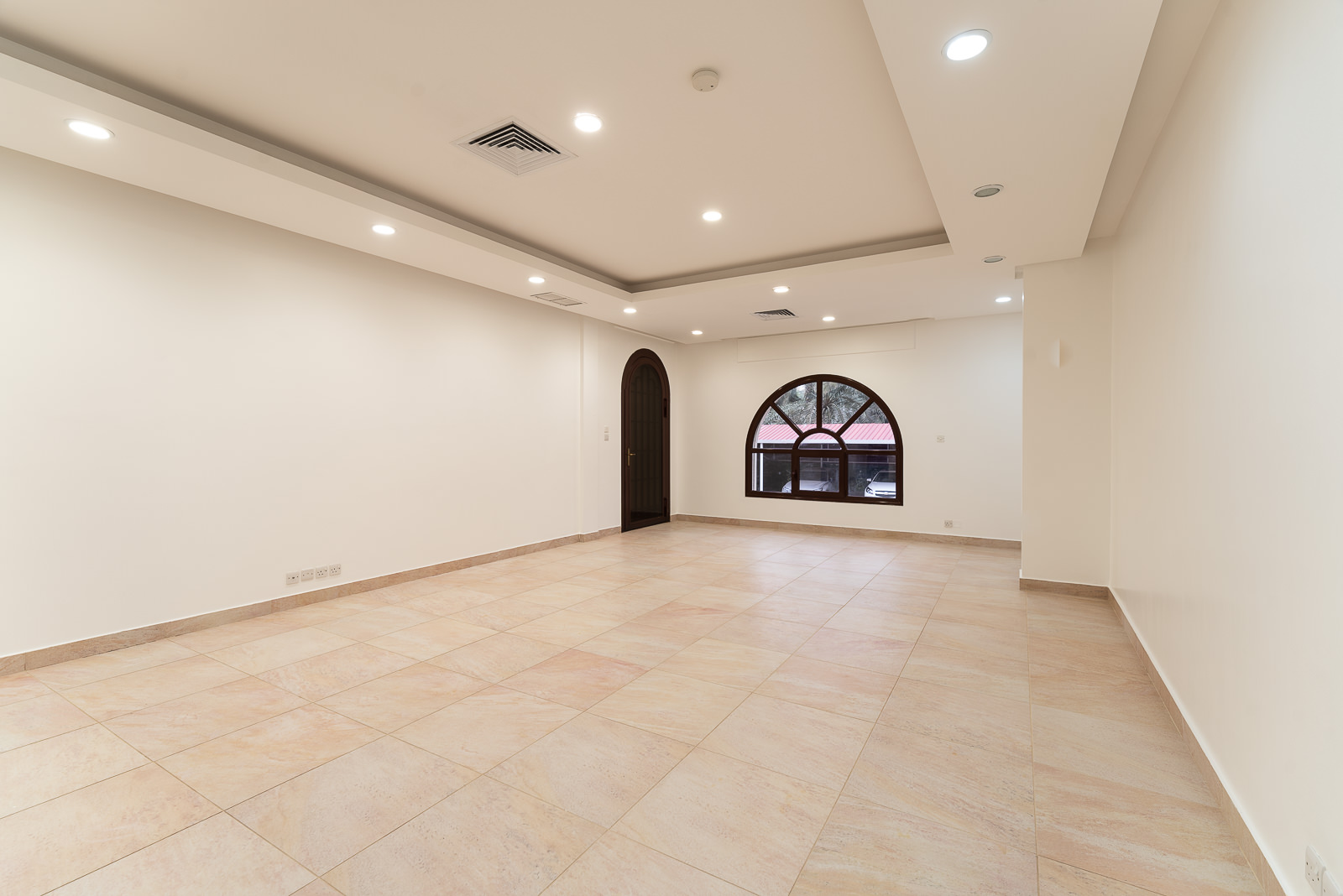 Jabriya – unfurnished, three bedroom apartment with dedicated entrance ...